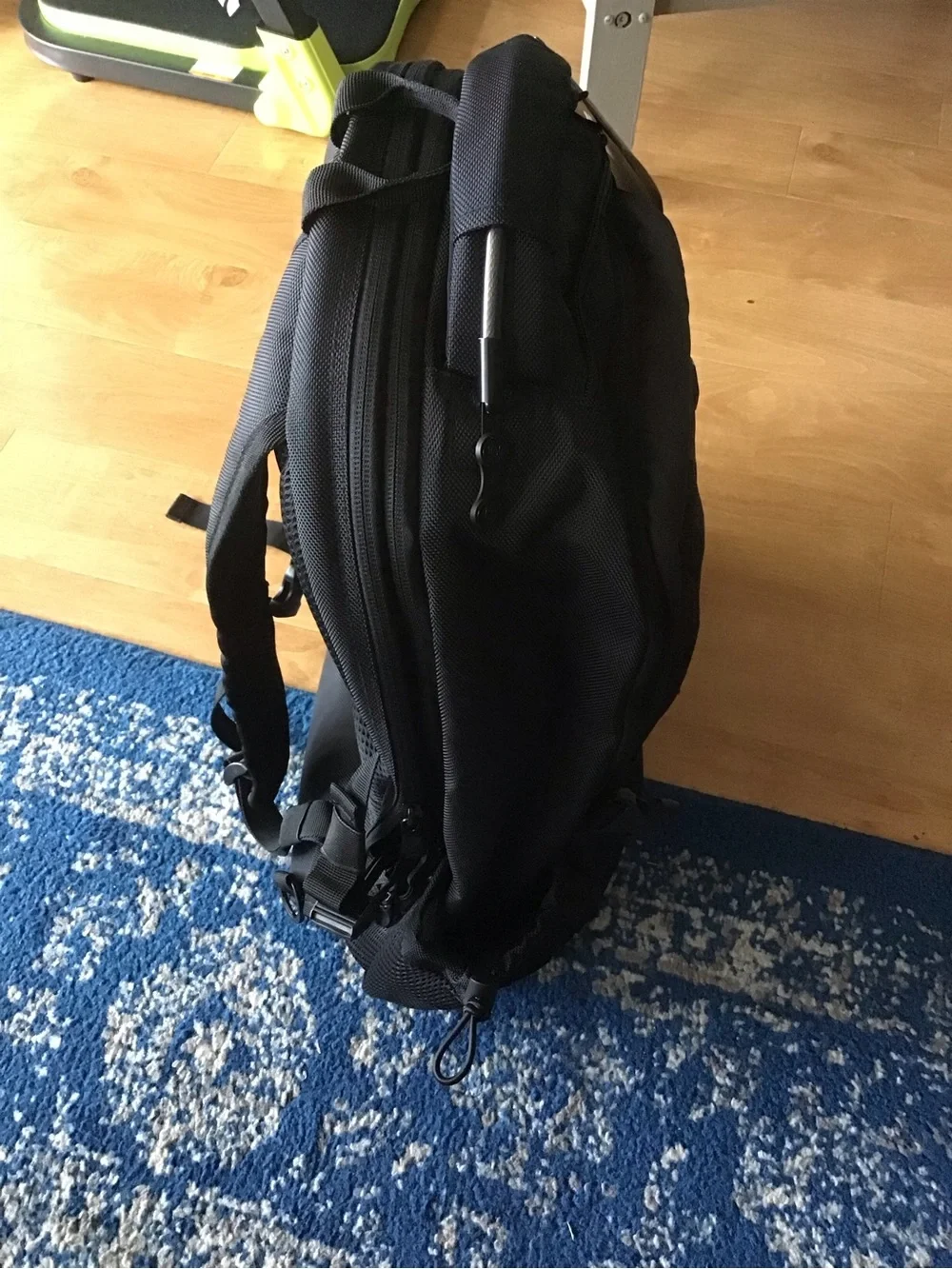 Black Men's Travel Backpack